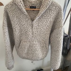 Fleece pull over